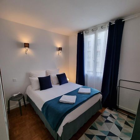 Double Bed Room Homestay Shared Accommodation ปารีส ภายนอก รูปภาพ